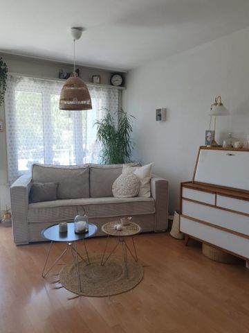 Beau studio situé au 1er étage - Photo 3