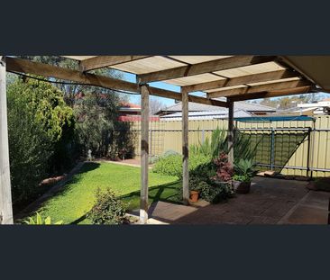 2/11 Clancy Road, Paralowie, SA 5108 - Photo 3