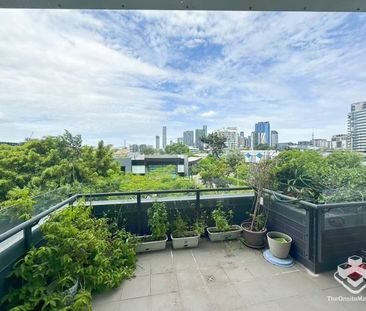 LUXURY 2 BEDROOM APARTMENT IN WEST END - Photo 5