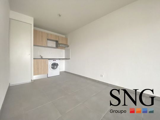 T2 AVEC BALCON ET PARKING - Photo 1