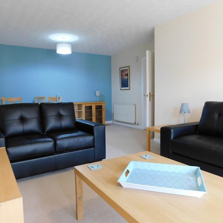 2 bedroom flat to rent - Photo 1