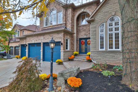 For Lease - 2201 Galloway Drive, Oakville, Ontario - Photo 4