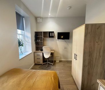 Studio to rent - Photo 3