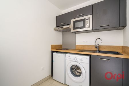Location Appartement 2 pièces 43m² CHILLY MAZARIN 91380 - Photo 2
