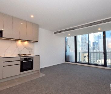 1807/560 Lonsdale Street - Photo 1