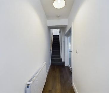 Donegall Road, Belfast, BT12 - Photo 3