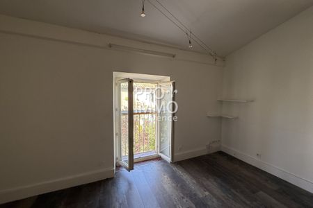 A LOUER, LAURIS (84360) Appartement de type 3 en duplex - Photo 3