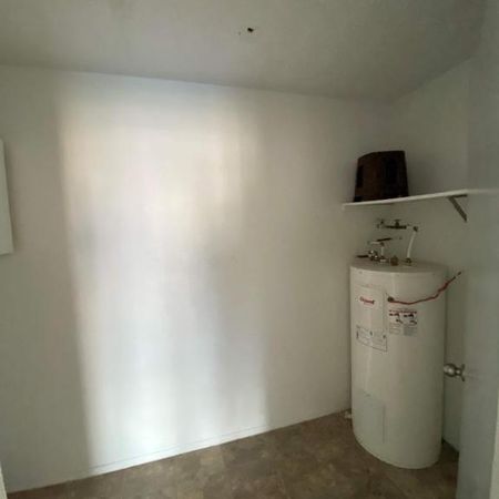 2 CH - 1 SDB - Granby - $1,195 /mo - Photo 4