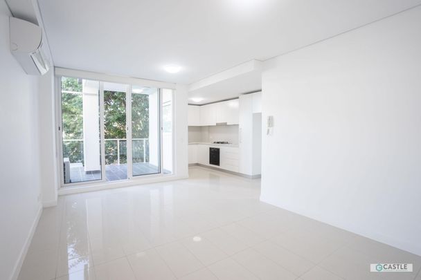 Modern One Bedroom Apartment in Chermside - Photo 1