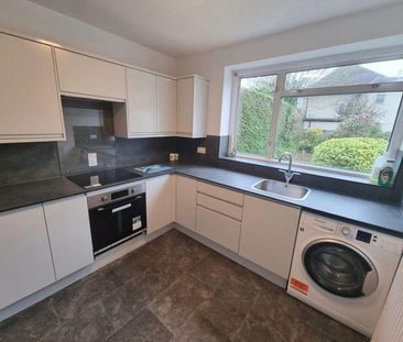 3 bedroom semi-detached house to rent - Photo 4
