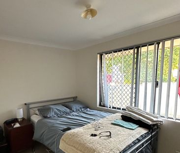 East Victoria Park - Photo 1
