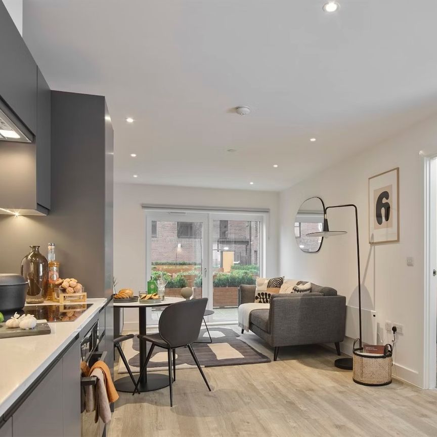 1 Bed Flat, Sweet Street, LS11 - Photo 1