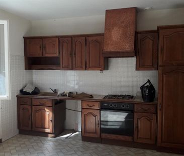 Location Maison 4 pièces 104m² BRIATEXTE 81390 - Photo 6