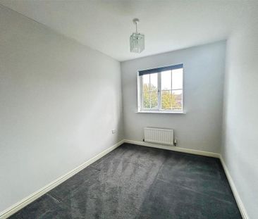 4 bedroom detached house to rent - Photo 6