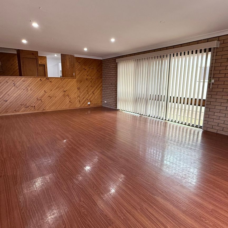 11 John St - Photo 1