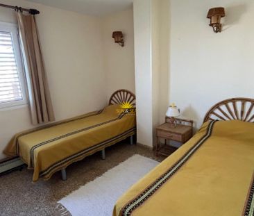 SPACIOUS 2-BEDROOM APARTMENT WITH TERRACE AND SEA VIEWS IN TORREVIEJA - Photo 5