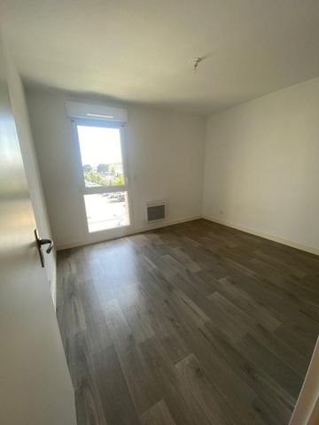 Appartement à louer 2 pièces - 42 m² - Photo 2