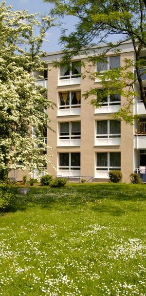 Demnächst frei! 4-Zimmer-Wohnung in Duisburg Neumühl - Photo 2