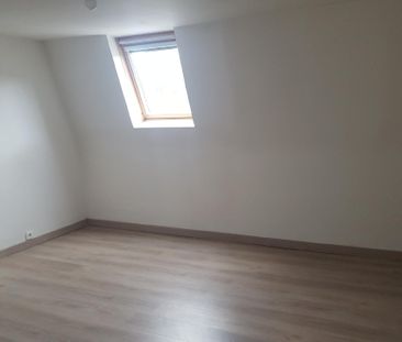 Location Maison 3 pièces 83m² - Photo 4