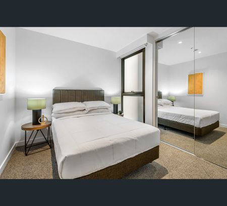 806/43 Hancock Street, Southbank, Vic 3006 - Photo 2