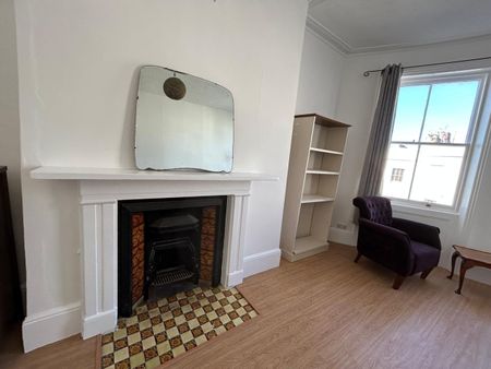 1 Bed Flat, Lansdowne Place, BN3 - Photo 3