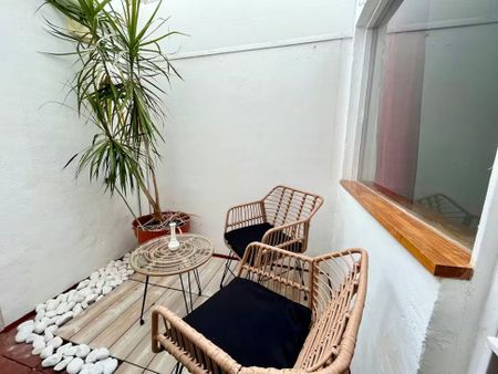 Plaza de Pepe Mena, Málaga, Andalusia 29012 - Photo 5