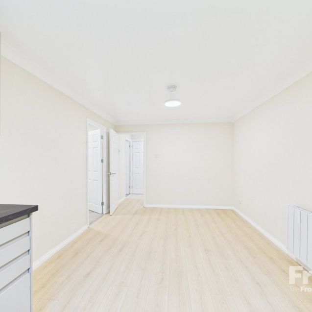 Lowestoft Drive, Slough, Berkshire,SL1 - Photo 1