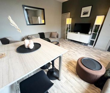 MARTIN TERRACE (room 3), BURLEY, LEEDS - Photo 2