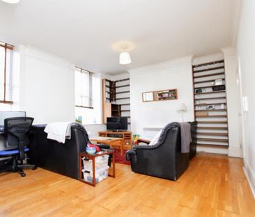 3 bedroom flat to rent - Photo 6