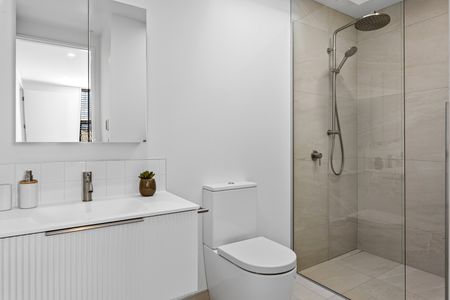 As New Executive 3-bedroom Townhouse in Merivale - Photo 4