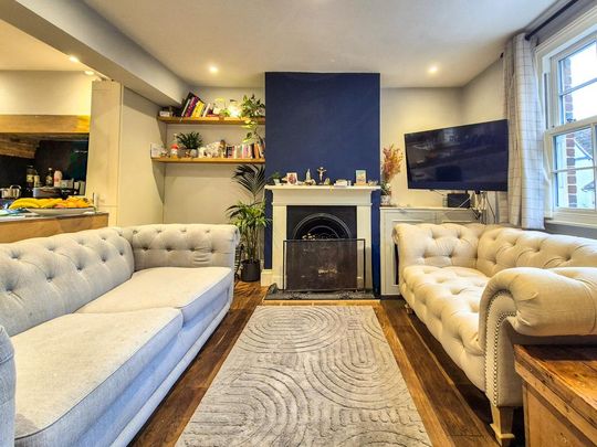 2 bedroom end of terrace house to rent - Photo 1