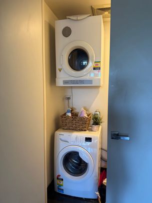 Carlingford - Photo 1