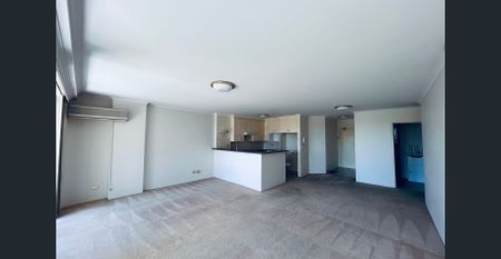 Modern Resort-Style 2 Bedroom Apartment in Macquarie - Photo 3