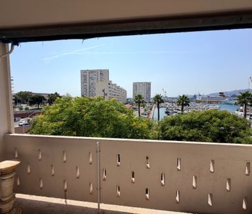 Location Appartement 4 pièces 67m² TOULON 83000 - Photo 6