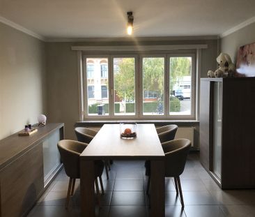 Ruim, tijdloos appartement met garage én terras te huur! - Foto 2