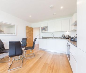 1 bedroom flat to rent - Photo 6
