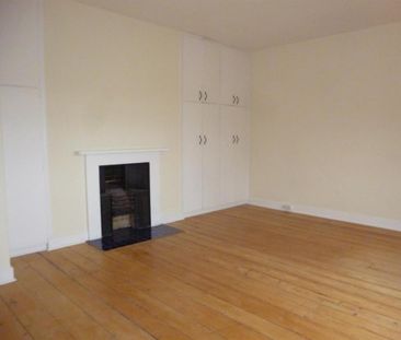 Home Farmhouse, Babworth, Retford, DN22 8ER - Photo 4