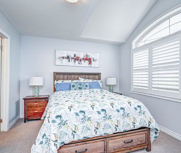 For Lease - 8 Dressage Trail, Cambridge, Ontario - Photo 5