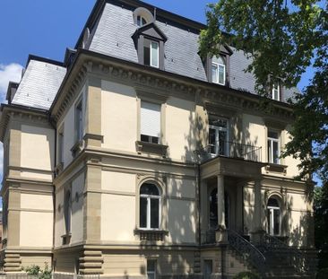 MIETE: Repräsentative Bürofläche in denkmalgeschützter Villa - Foto 1