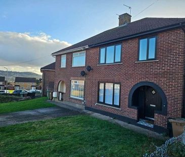 Brynglas, Penyrheol, Caerphilly, CF83 - Photo 1