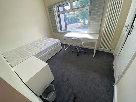 65, Fourth Avenue - Photo 5