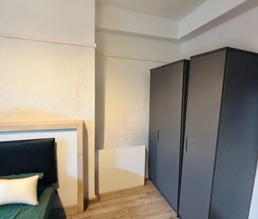 Room in a Shared House, Kipling House, SE5 - Photo 4