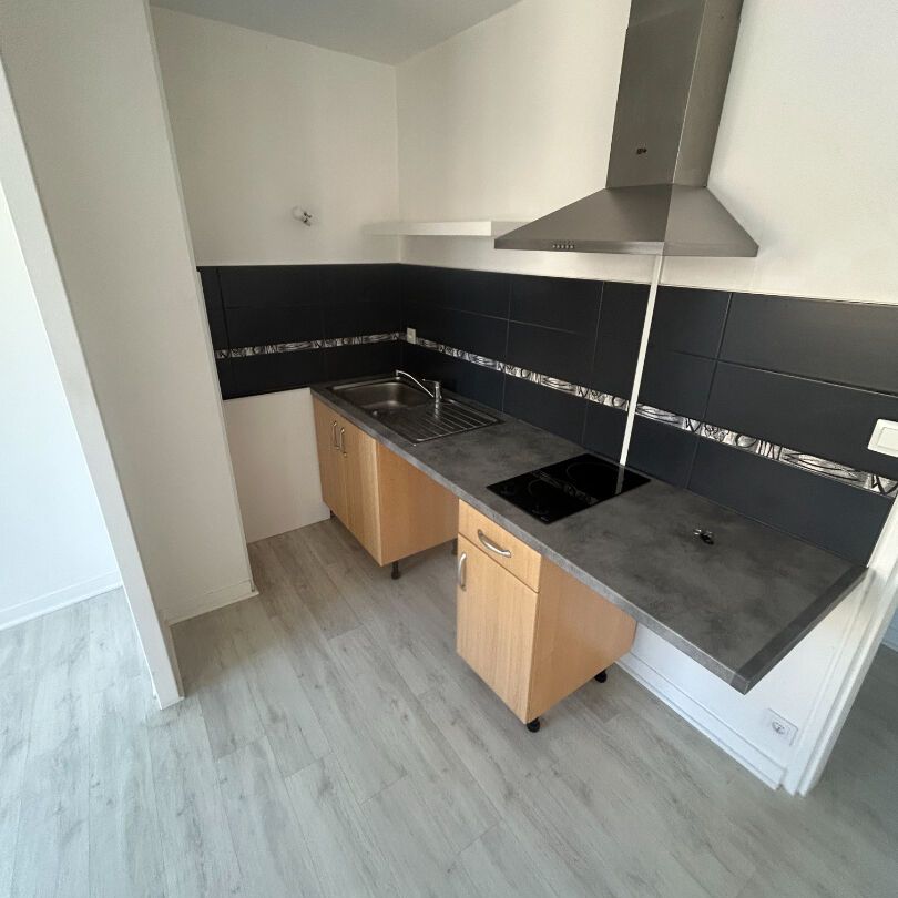 Location Appartement 1 pièce 26m² - Photo 1