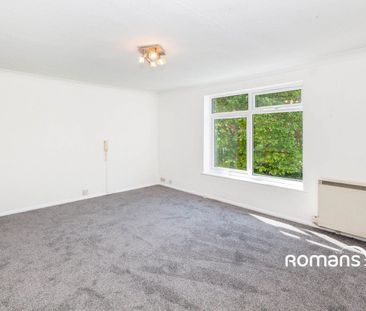 Chiltern Court, Fawcett Road, Windsor, SL4 - Photo 6