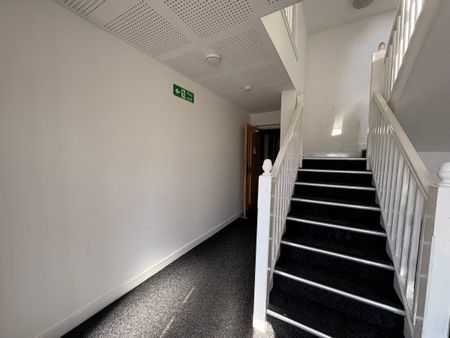 Plumpton Mews, Widnes, Cheshire, WA8 - Photo 2