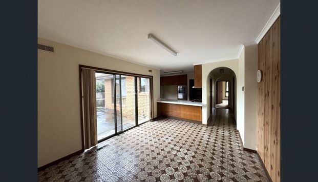 Large place to call home - Photo 1