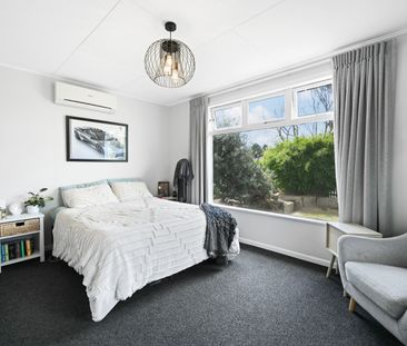 This beautifully renovated three-bedroom home in the heart of Frank... - Photo 5