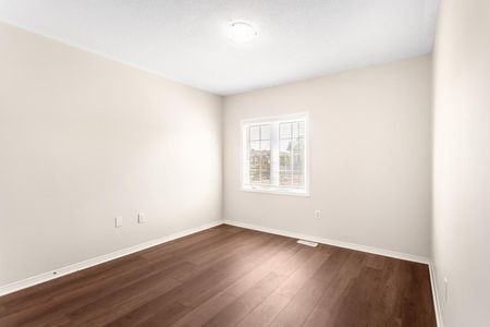 For Lease - 5 Dollery Gate, Ajax, Ontario - Photo 5