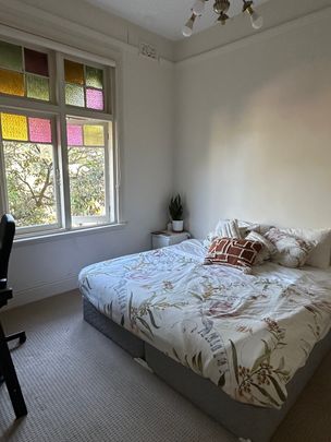 North Sydney - Photo 1