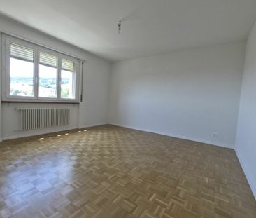 Libre de suite ! Appartement de 4.0 pièces rénové ! 1 mois de loyer... - Foto 3